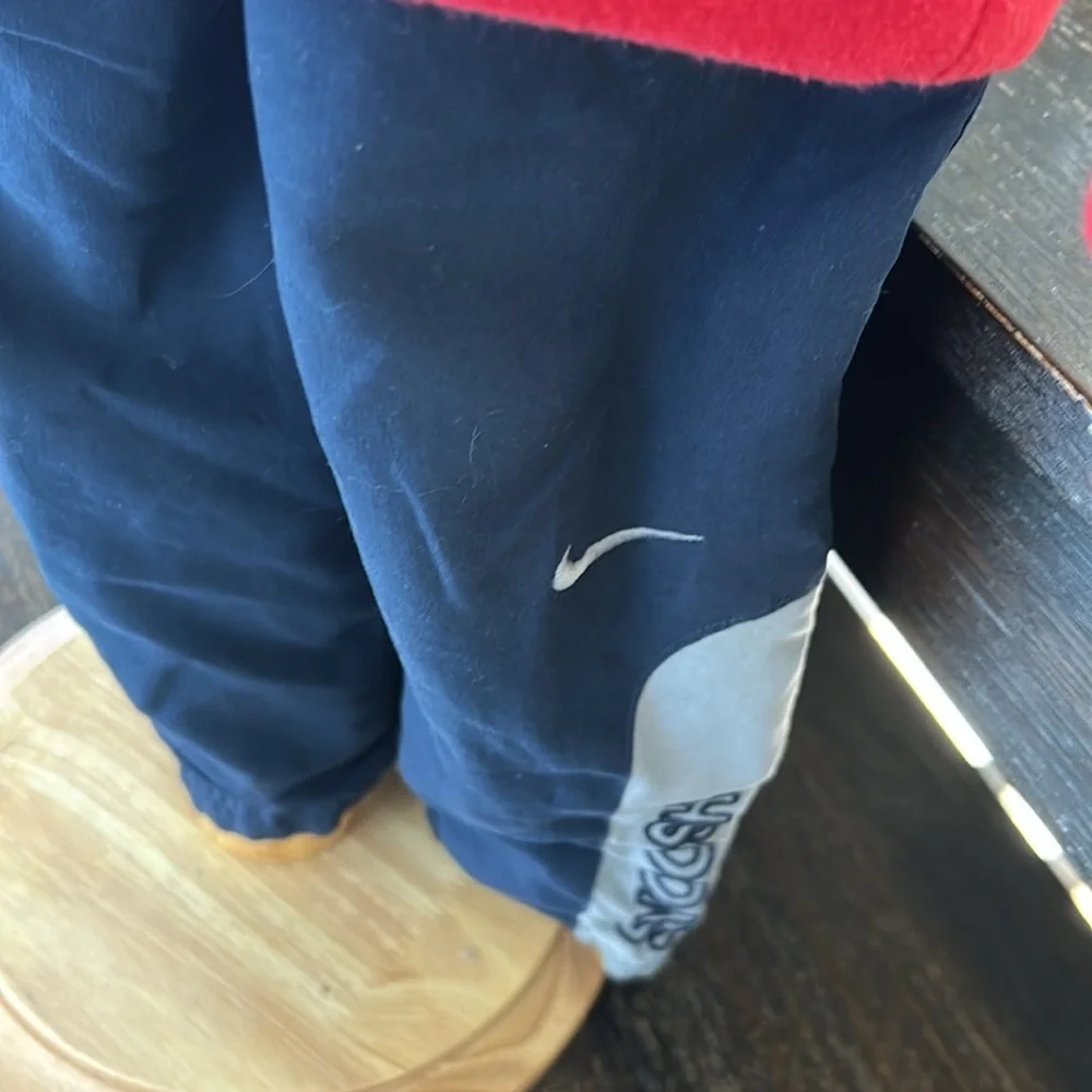 Set - Picture 5 of 5